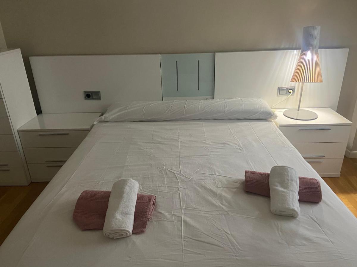 Cute Apartment Valenza Esterno foto