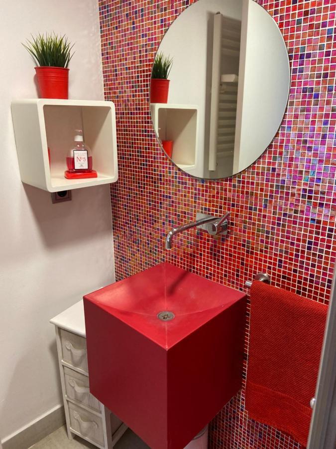 Cute Apartment Valenza Esterno foto