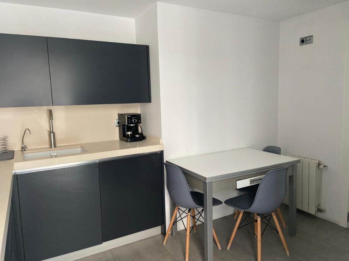Cute Apartment Valenza Esterno foto